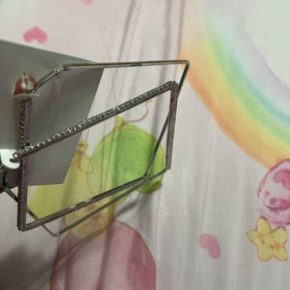 Charlotte Russe Earrings - Picture 4 of 7